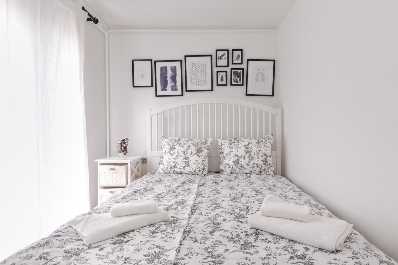 • Minimalism & Charisma • In Sofia'S Top Centre • Appartement Buitenkant foto